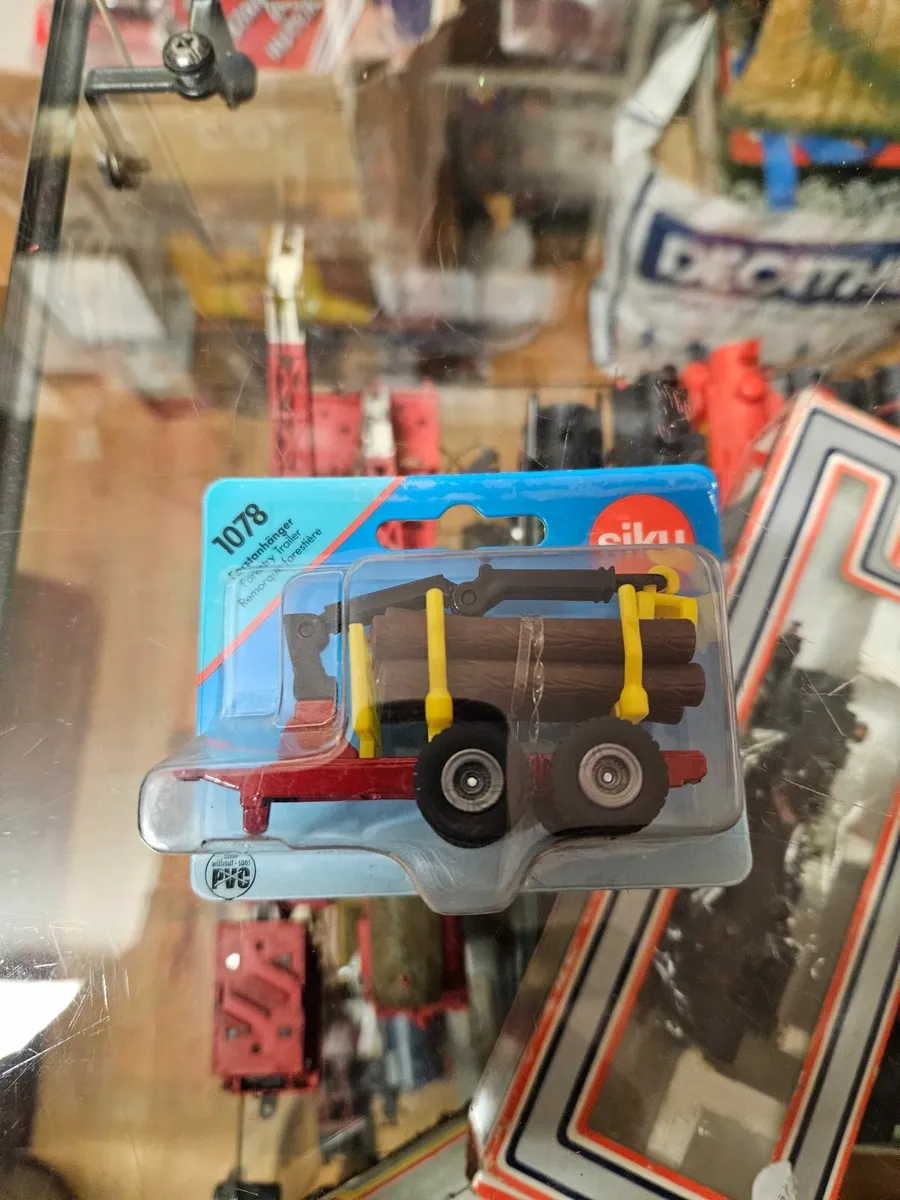 Corgi Siku Log Forwarder