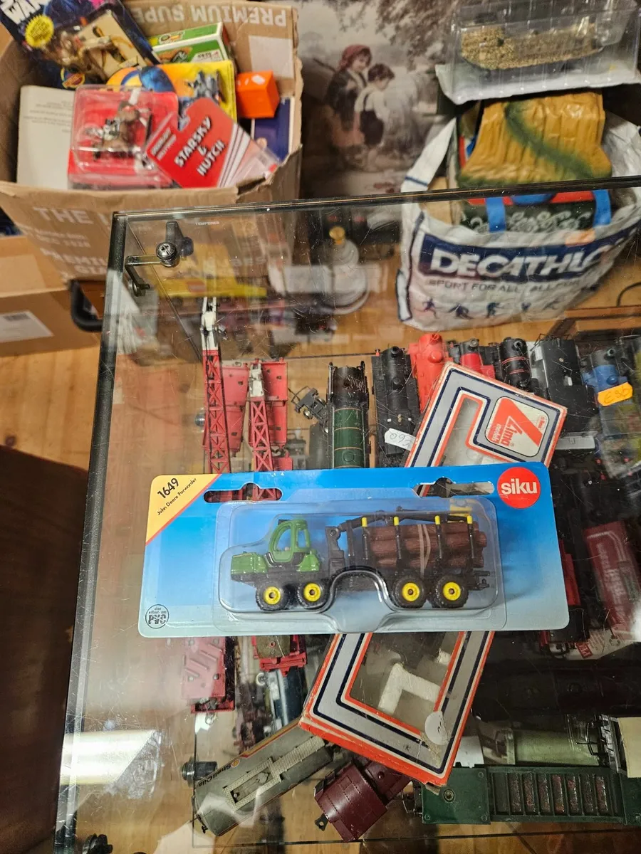 Corgi Siku Log Forwarder - Image 1