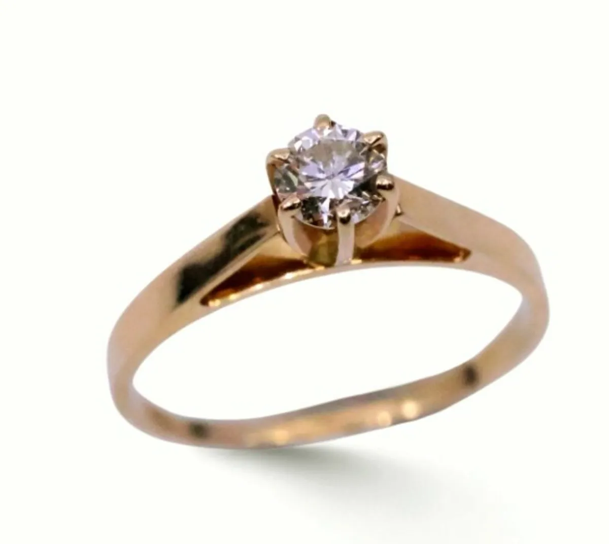 14 karat gold solitaire Diamond ring