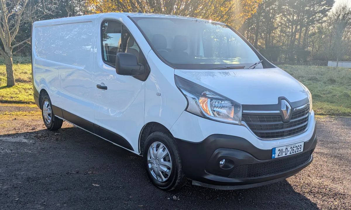Renault Trafic 2021/ VAT INCL /DOE 04/26. - Image 1