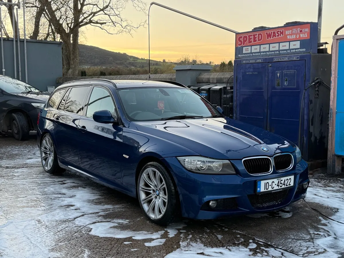 BMW 320D Estate M Sport - Image 3