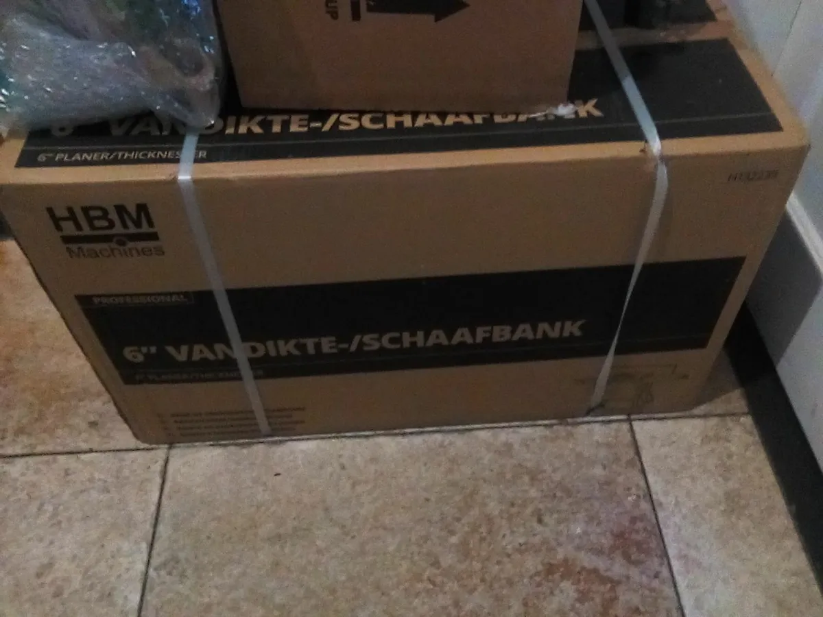 6 inch planer thicknesser ,new in box - Image 3