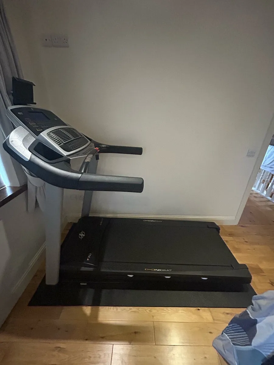 Treadmill - Image 1