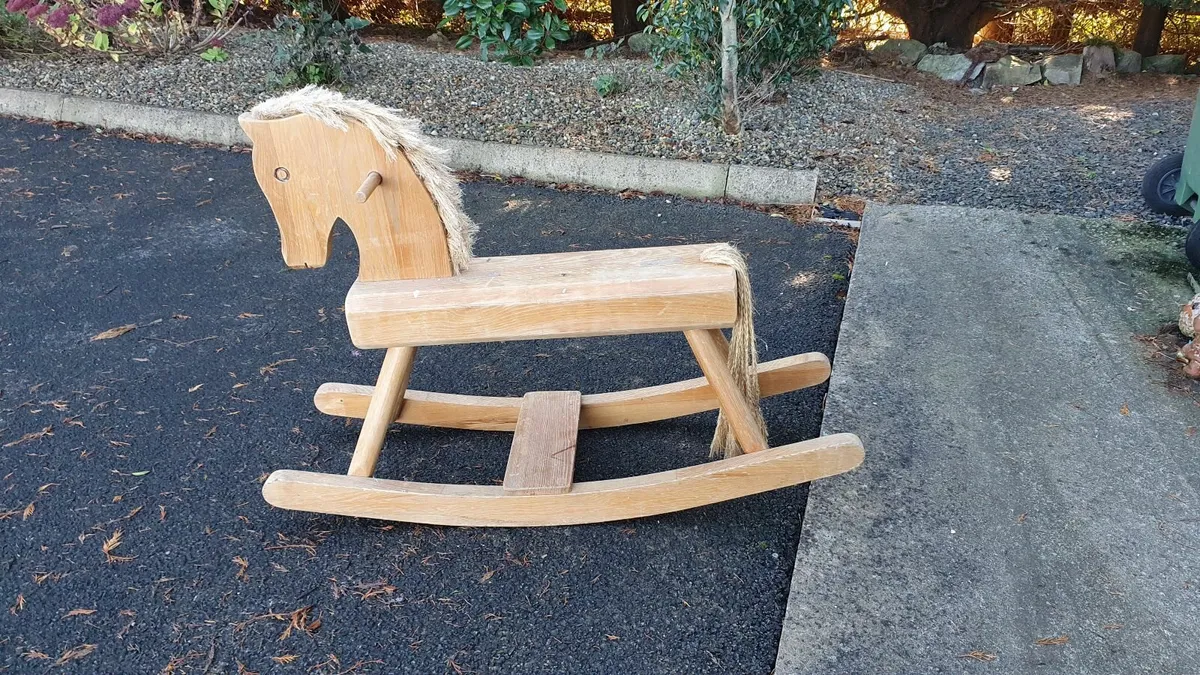 Rocking horse - Image 1