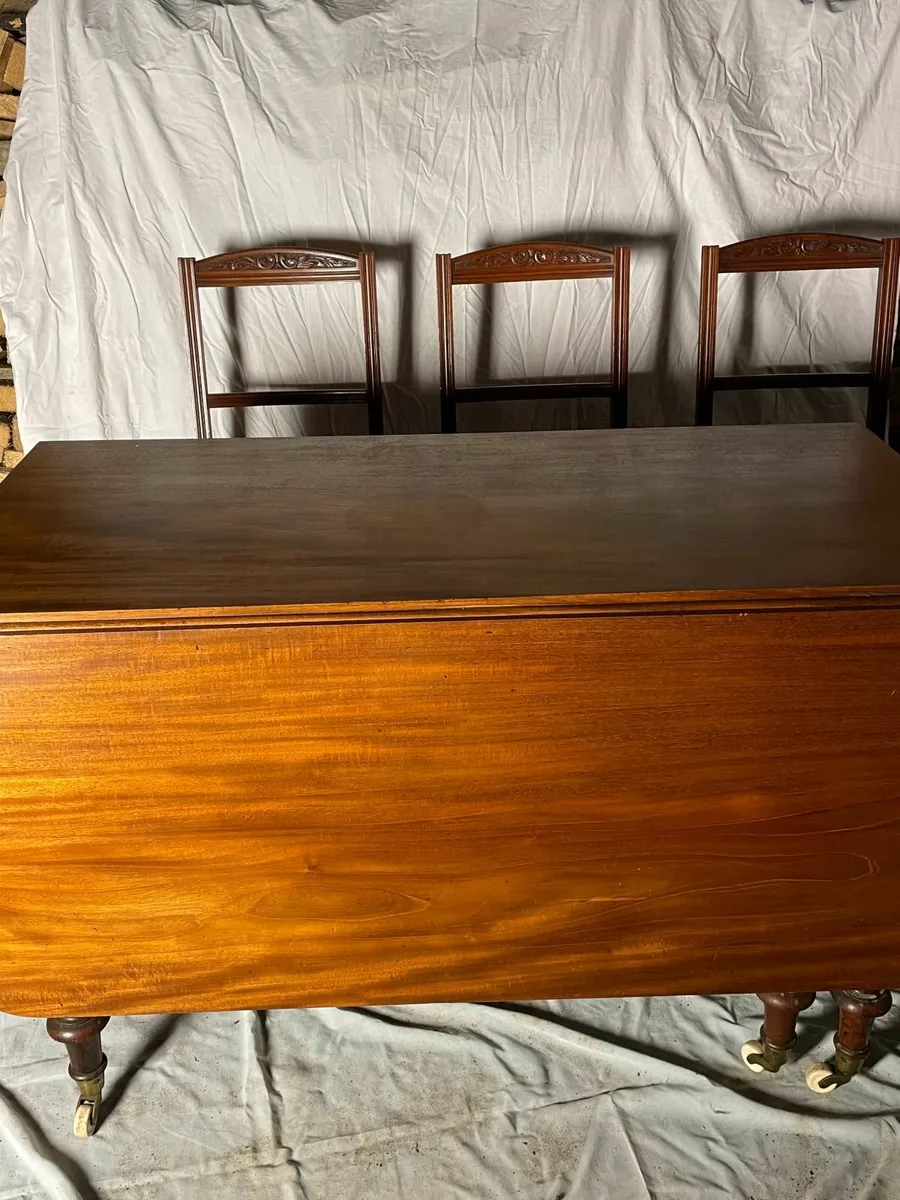 Antique Mahogany Dining Set (Table & 6 Chairs). - Image 4