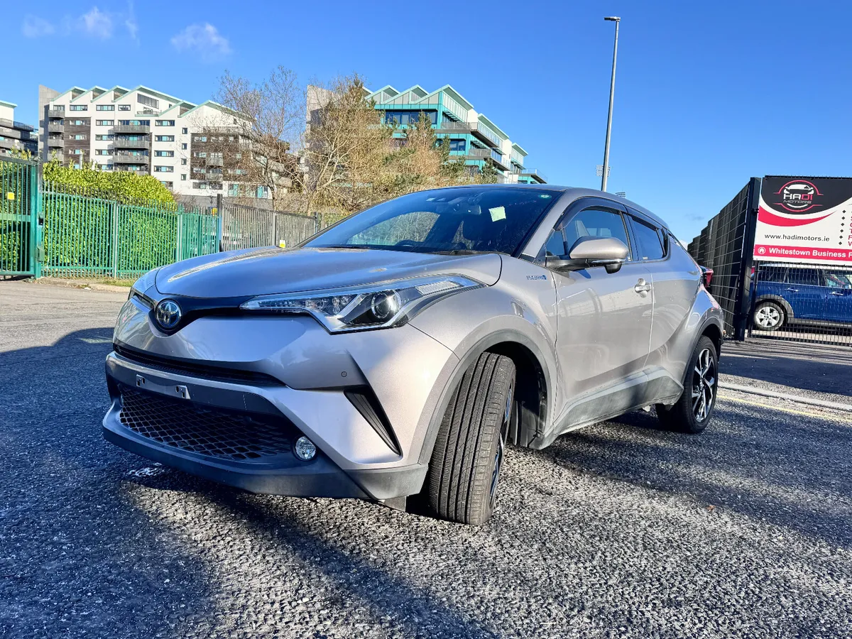 TOYOTA CHR 2017 SILVER - Image 2