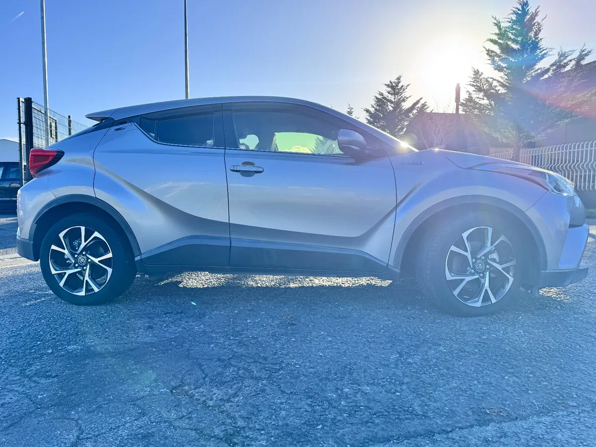 TOYOTA CHR 2017 SILVER - Image 4