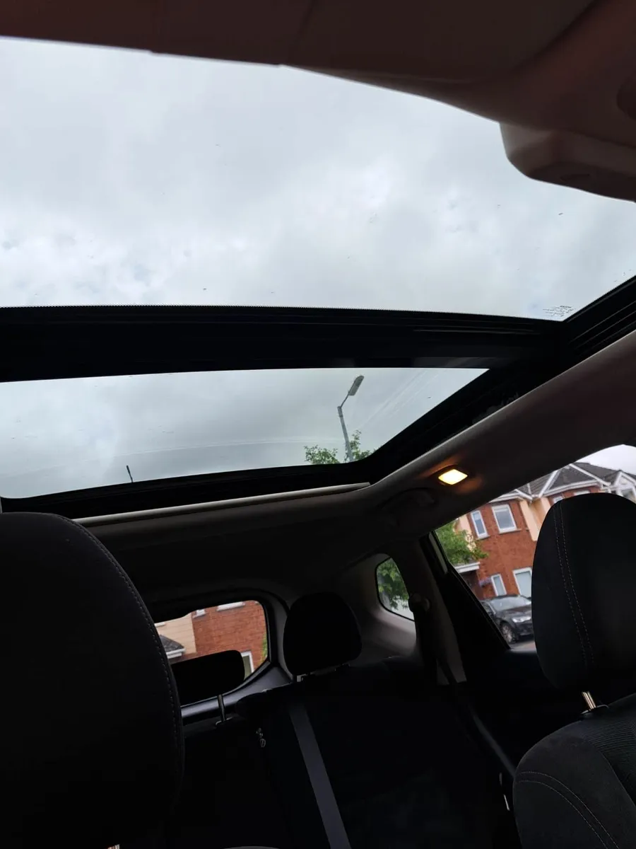 Nissan X-Trail 2017 5 Seat - just NCT'D Low miles - Image 3