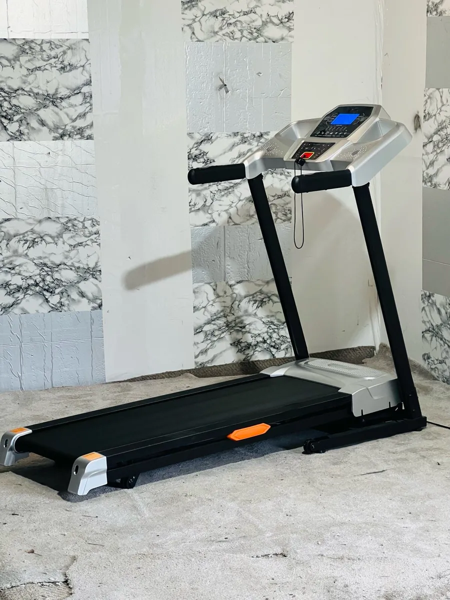 SY-1002 Folding Treadmill, Motorised incline - Image 1