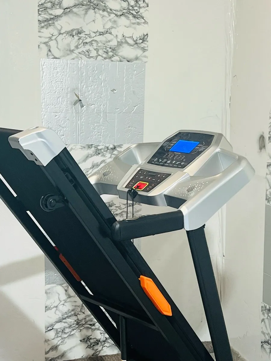 SY-1002 Folding Treadmill, Motorised incline - Image 2