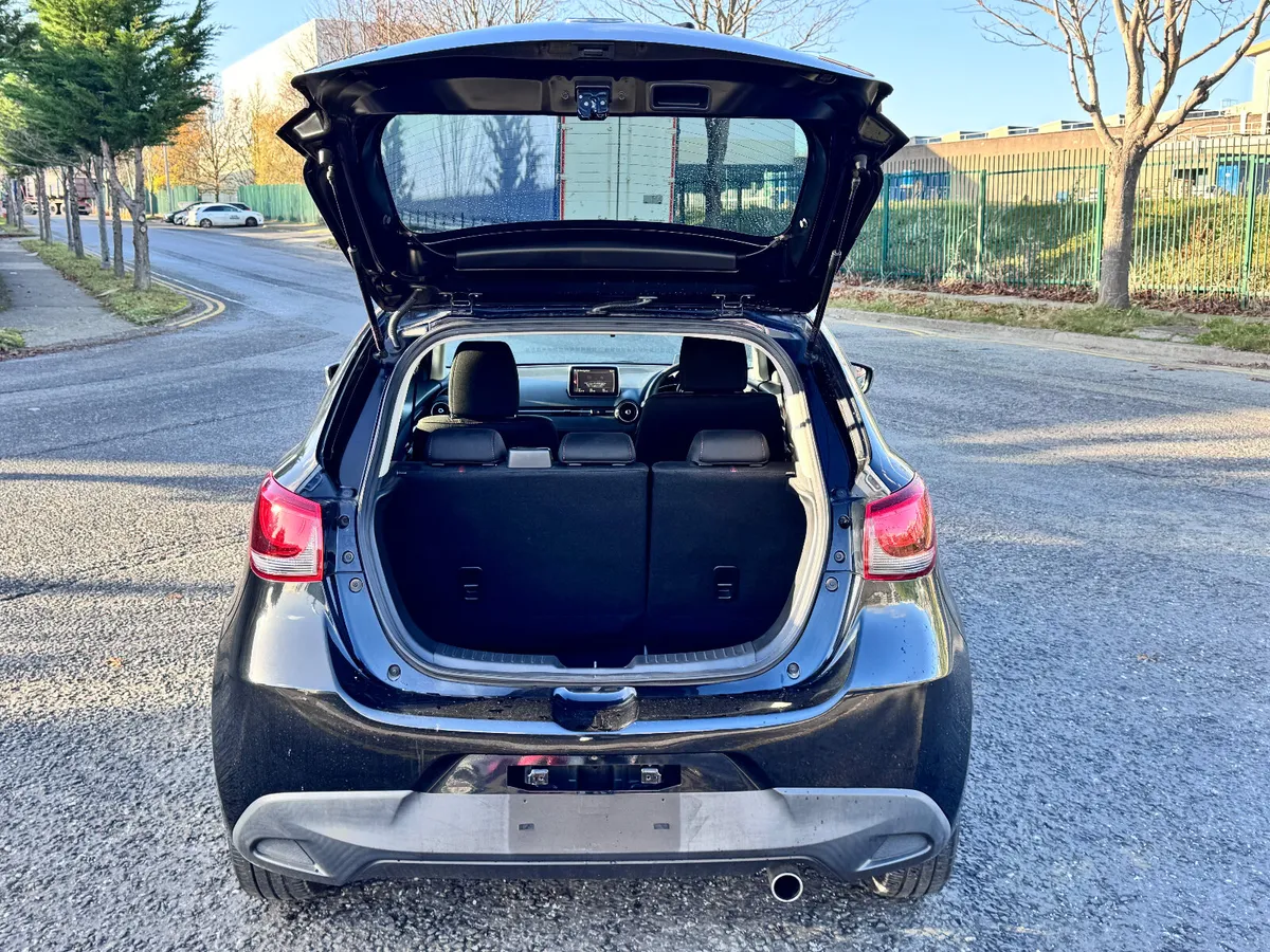 MAZDA DEMIO 2016 BLACK - Image 10