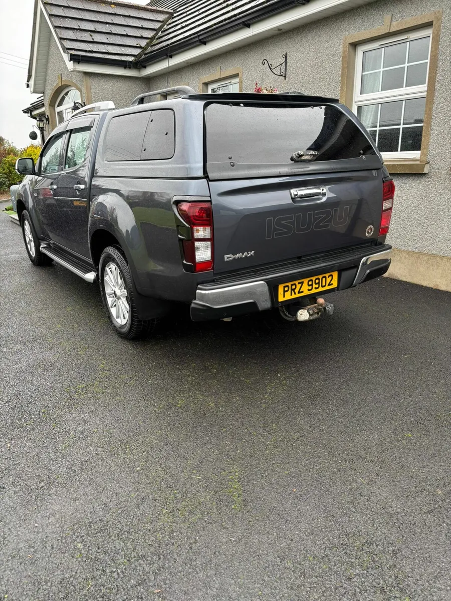 Isuzu d max 2020 19 - Image 2