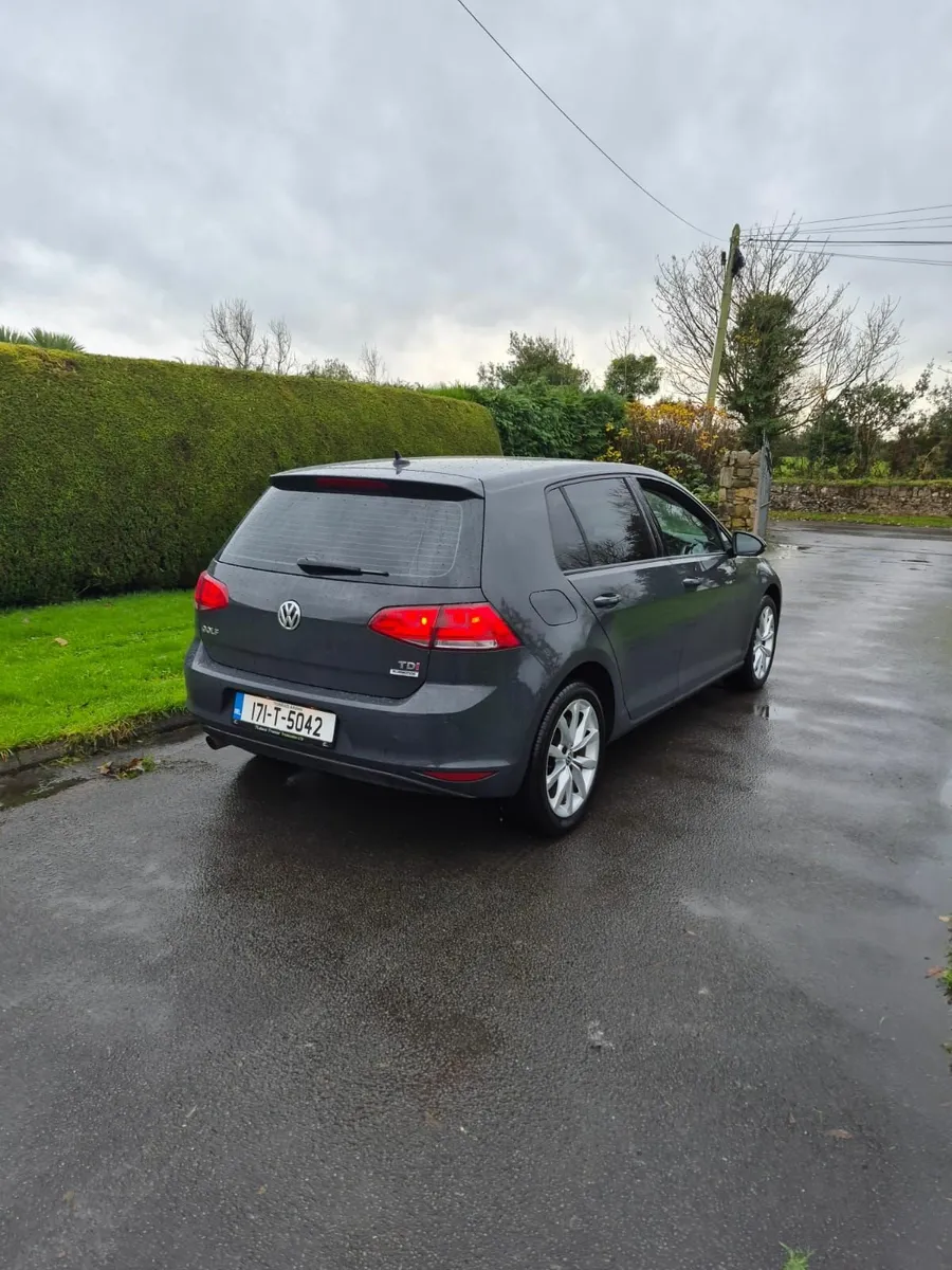 Volkswagen Golf 2017 - Image 2