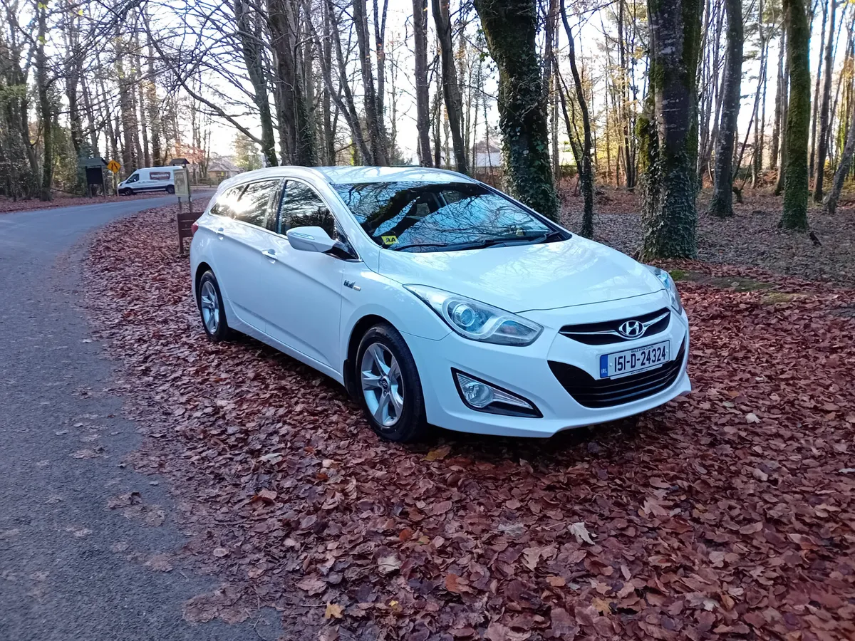 151 HYUNDAI i40, 1.7 CRDI EXECUTIVE ESTATE - Image 3