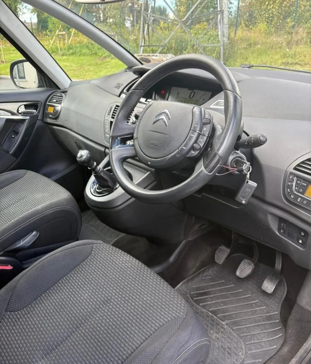2013 CITREON C4 PICASSO 7 SEATER *NCT & TAX* - Image 4