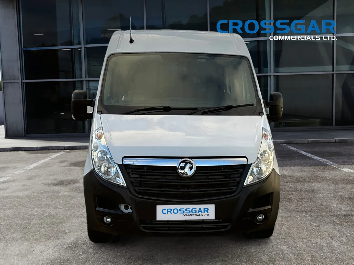 7 SEATER CREW / WELFARE VAN IDEAL CAMPER CONVERSIO - Image 2