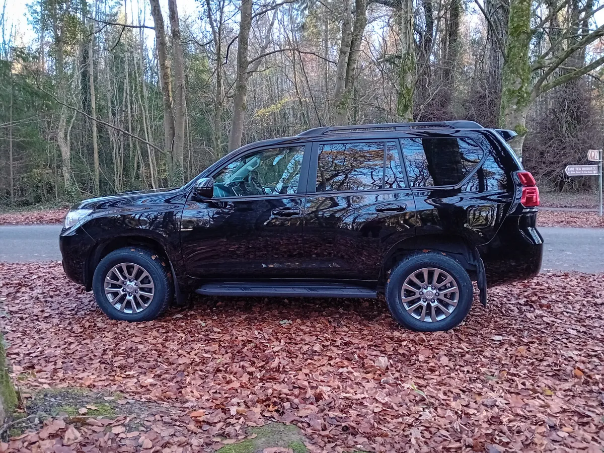 231 TOYOTA LANDCRUISER, 2.8D LWB COMM AUTO - Image 4