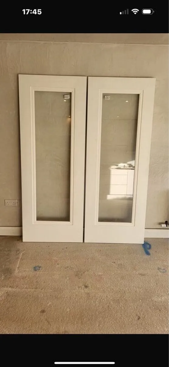 Internal doors - Image 1