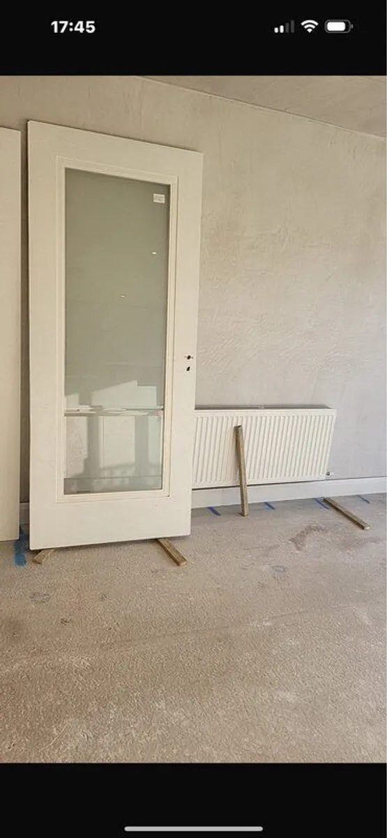 Internal doors - Image 2