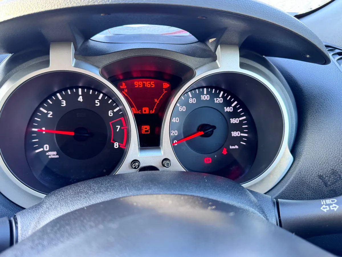 NISSAN JUKE 2013 BLACK - Image 15