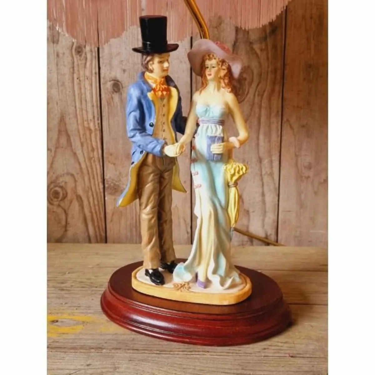 Figurine Table Lamp KAS890 - Image 3
