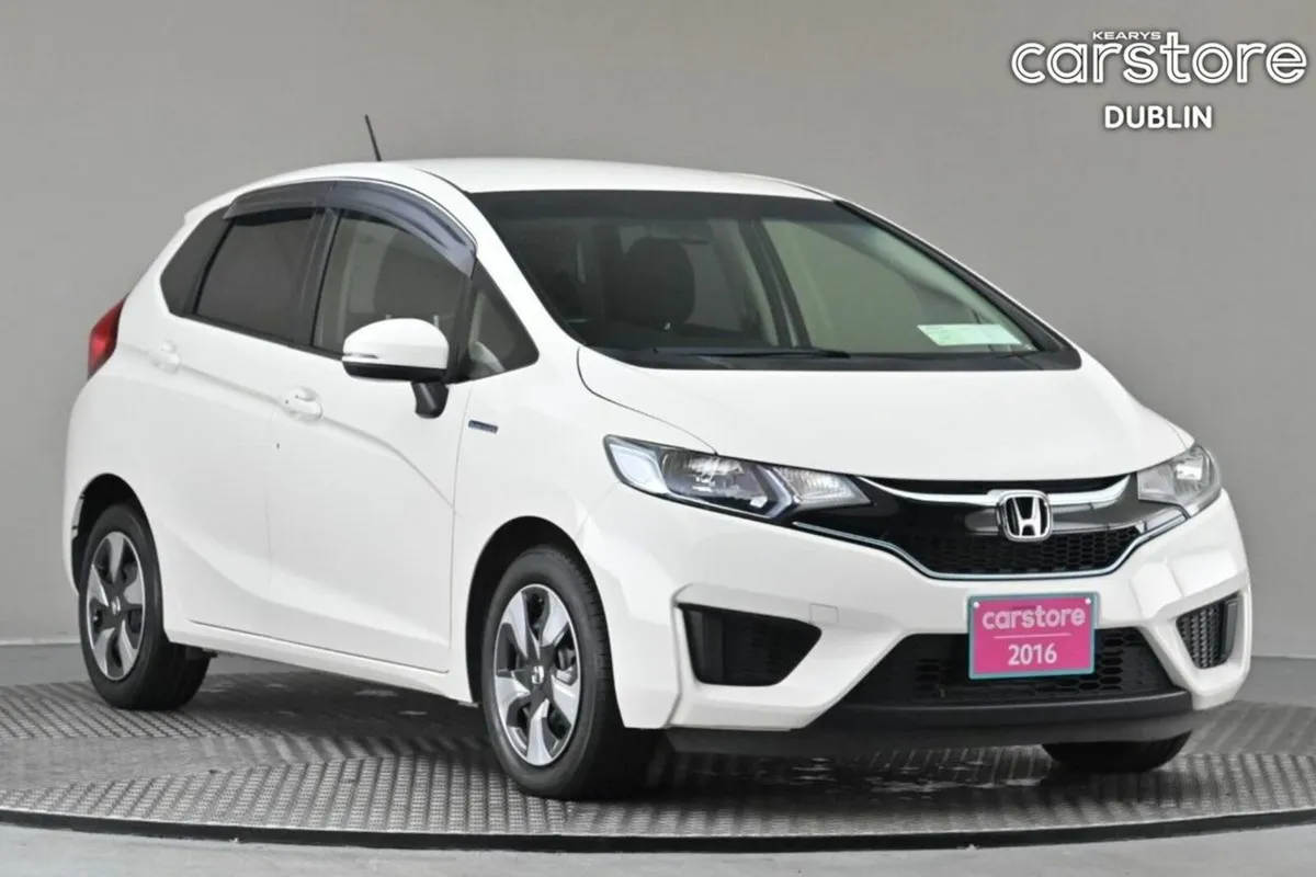 Honda Fit 1.5 HYBRID **9" ANDROID CAR PLAYER**REVE - Image 1