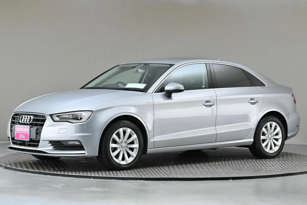 Audi A3 1.4 TFSI S-TRONIC 4DR **REVERSE CAM**PARK - Image 4