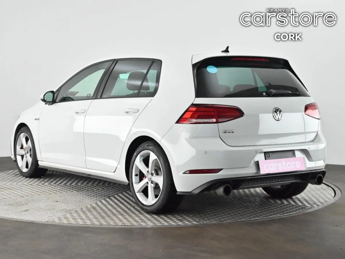 Volkswagen Golf 2.0 GTI Auto - Image 3