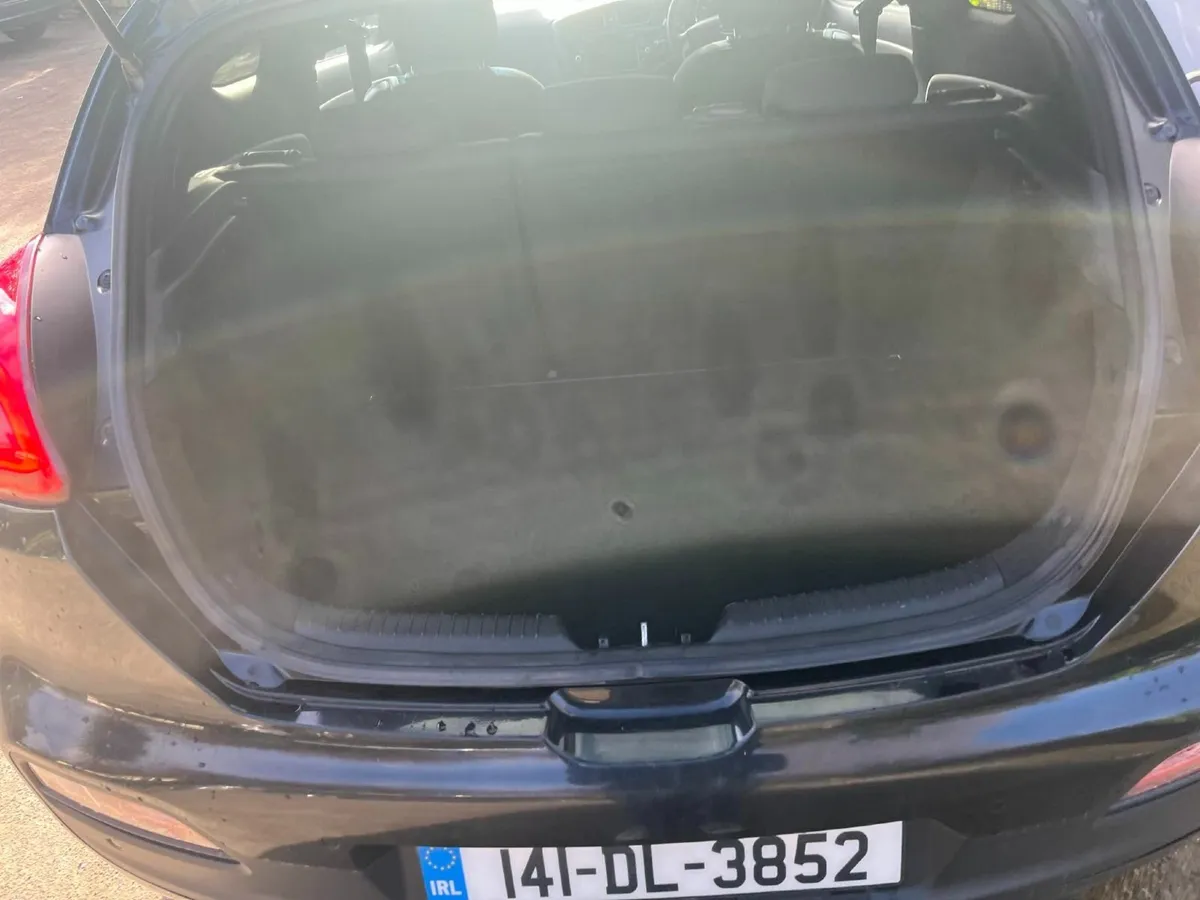 Kia Ceed 2014 - Image 2