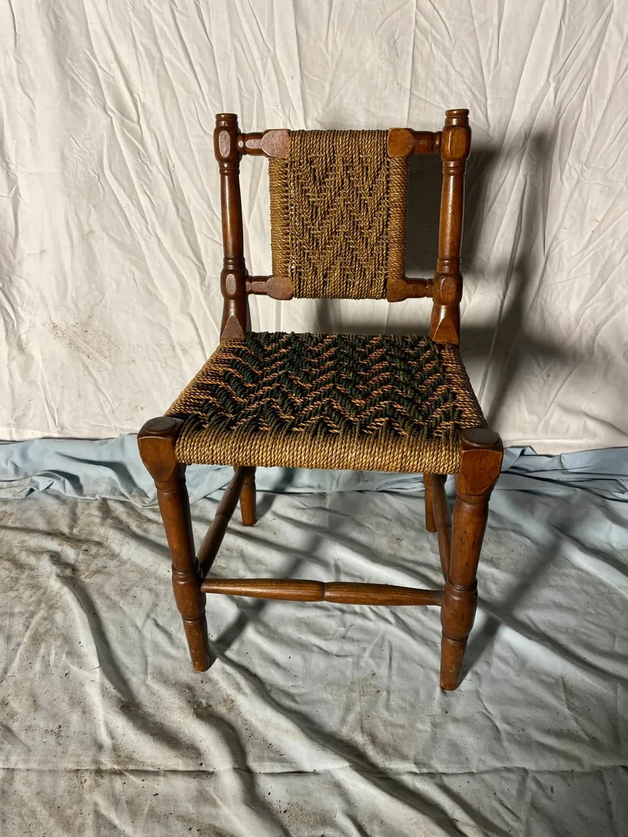 Vintage Child's Wicker Chair - Image 1