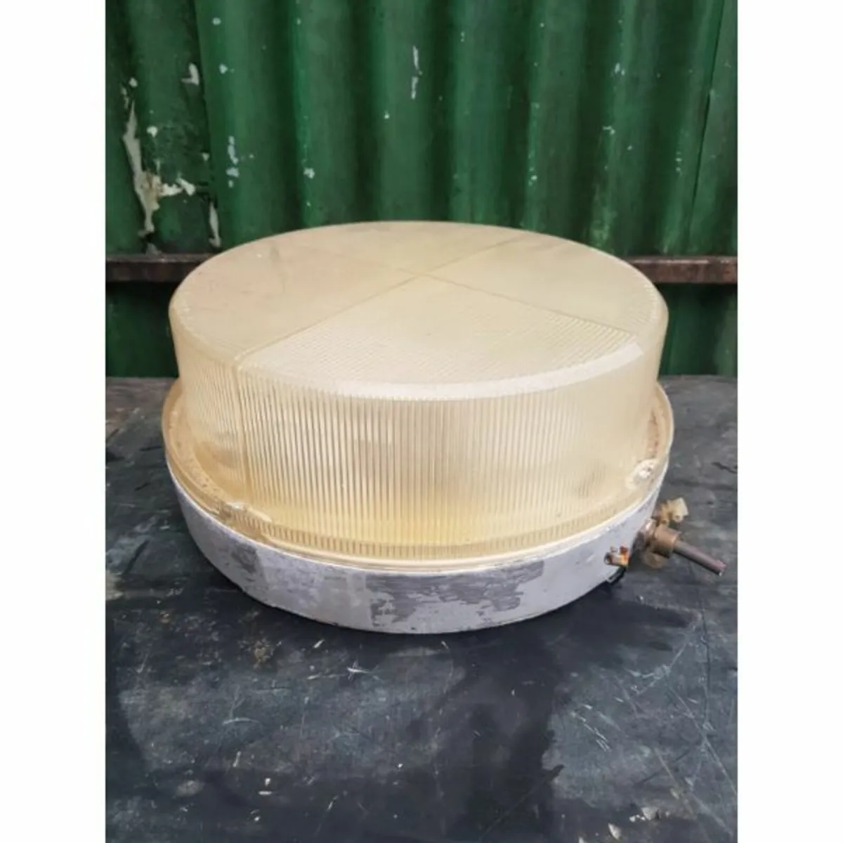 Industrial Wall Light – Round – KAS209 - Image 1