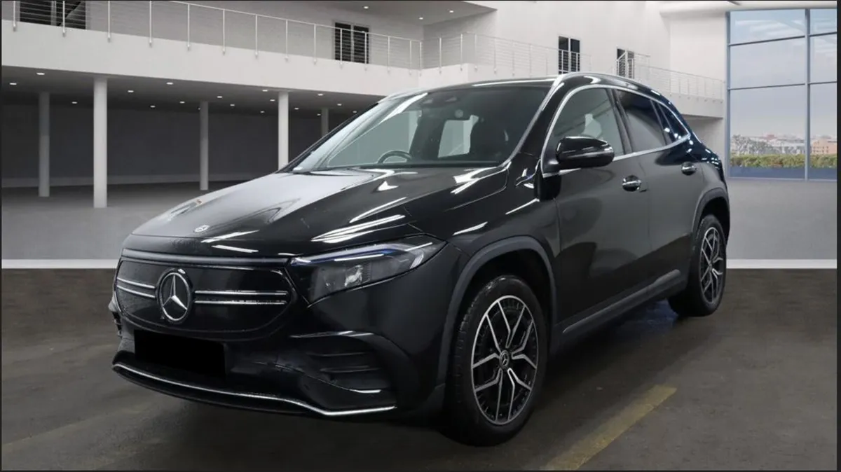 MERCEDES-BENZ EQA 250 AMG LINE PREMIUM // SUNROOF - Image 1