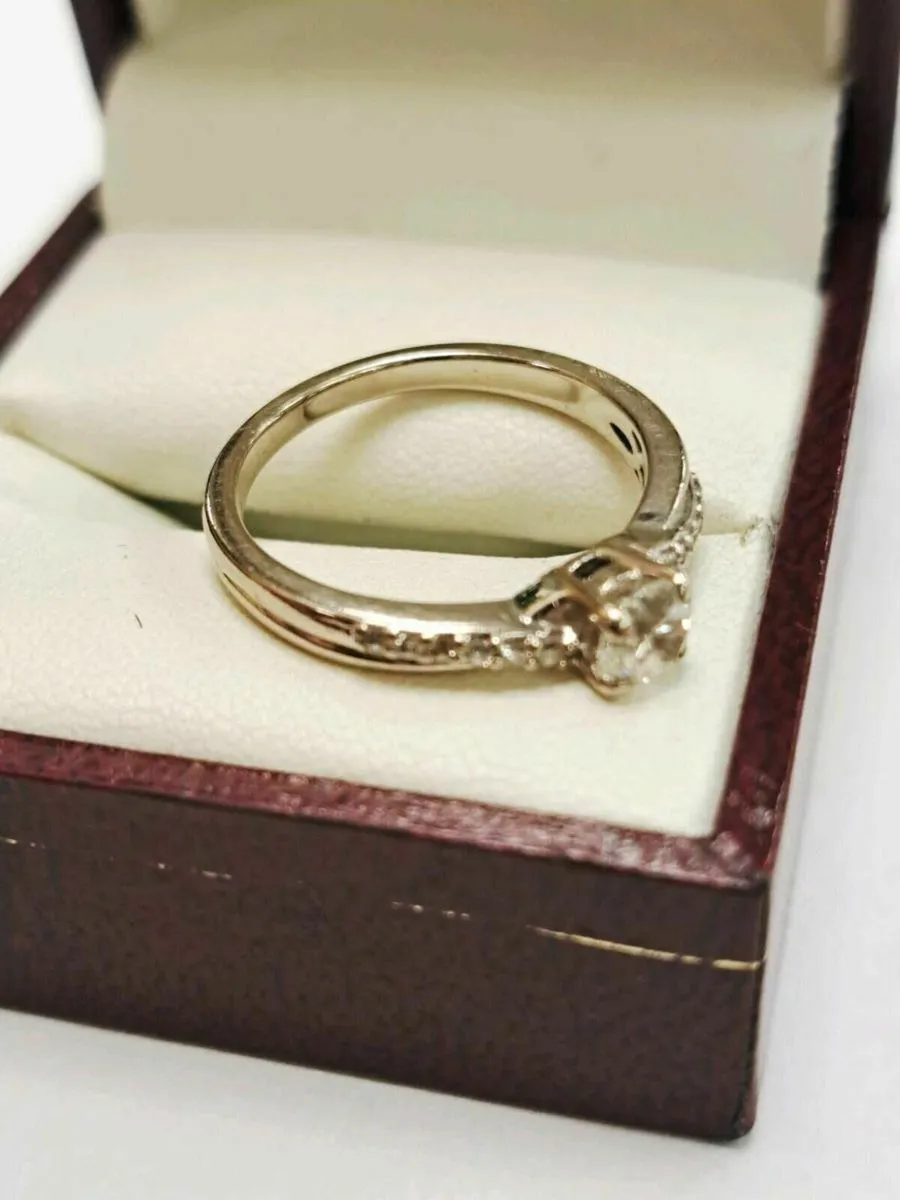 18K White Gold Diamond Ring 18CT - Image 4