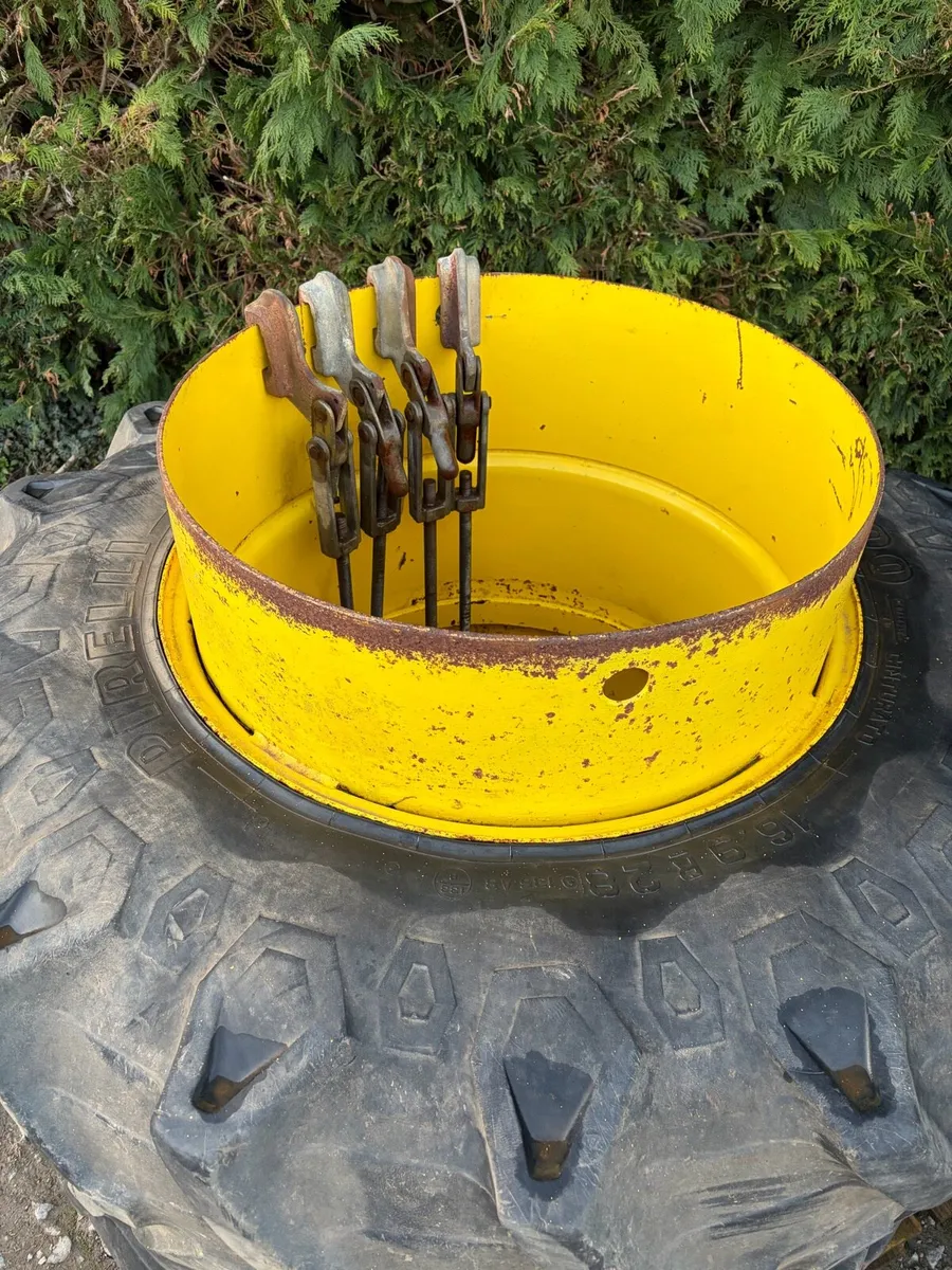 Stocks dual wheels - Image 3