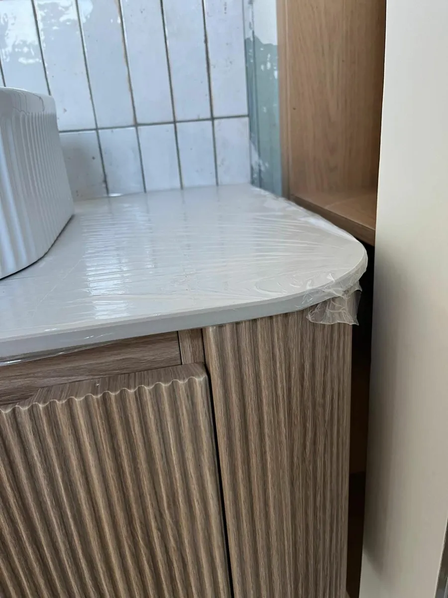 Bathroom Unit - Image 1