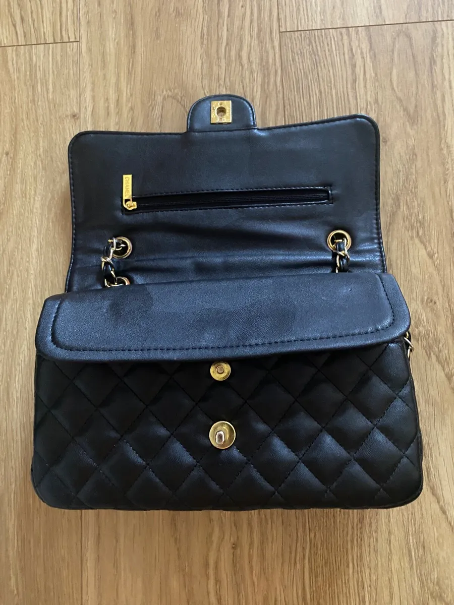 Chanel Handbag - Image 4