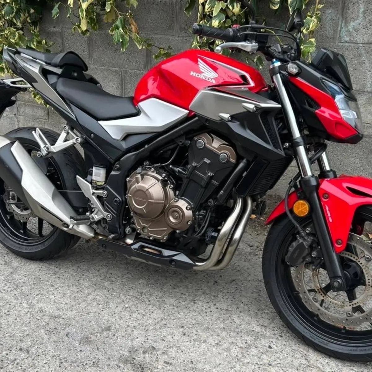 Honda CB500F - Image 2