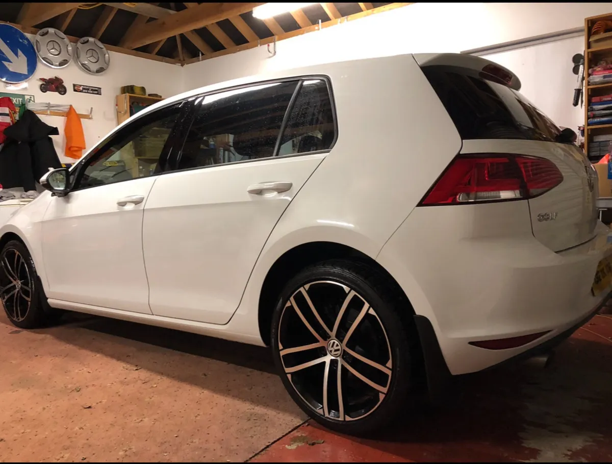 Volkswagen Golf MK7 - Image 2