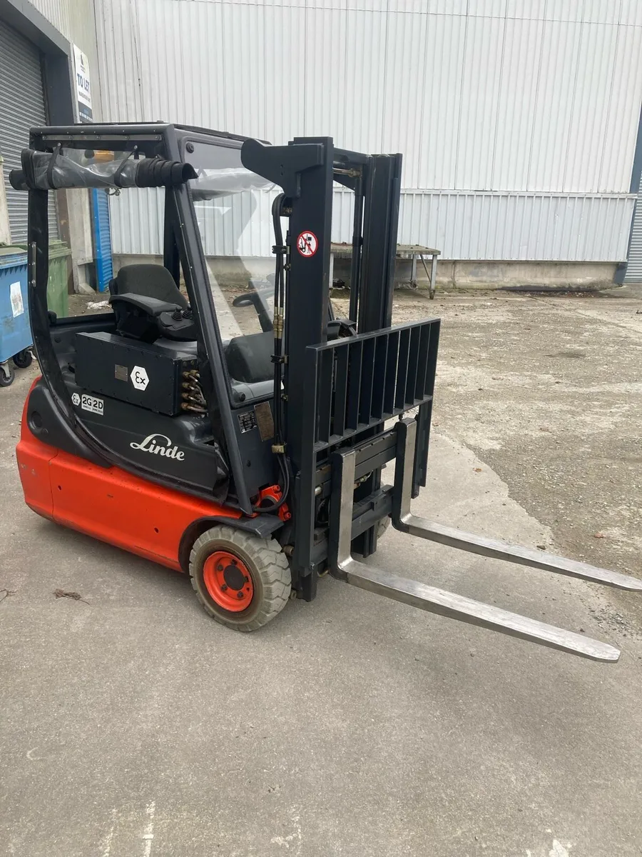 Linde E16 Forklift - Image 1
