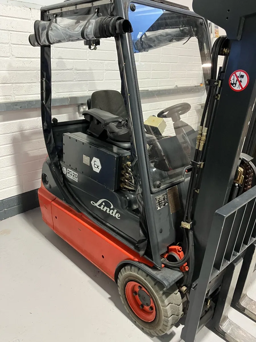 Linde E16 Forklift - Image 3