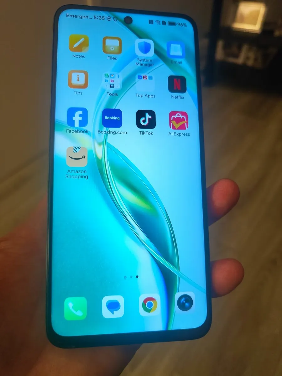 Honor 200 Smart 256GB Ram 4+4 GB Like New - Image 4