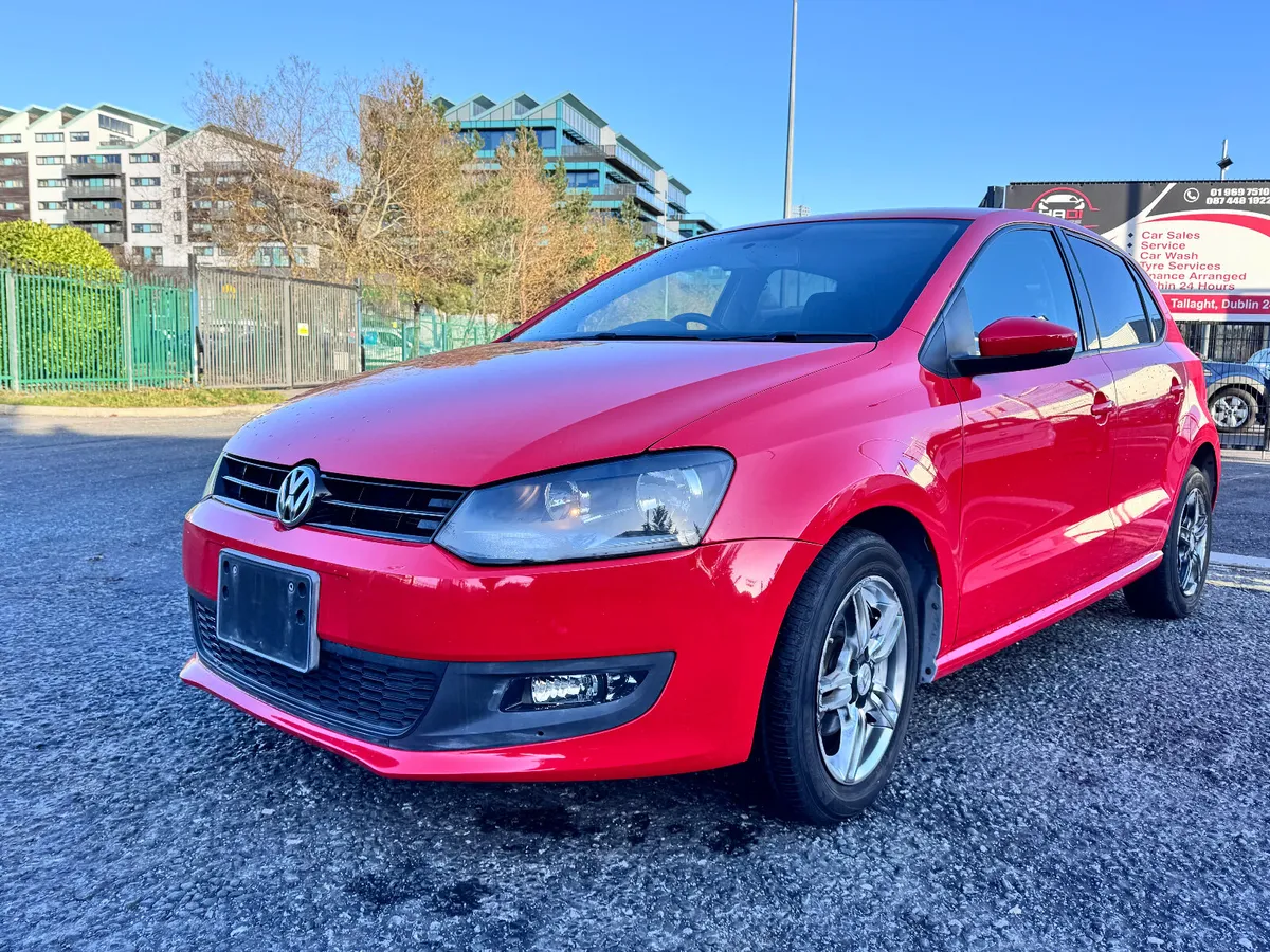 VOLKSWAGON POLO RED 2014 - Image 2