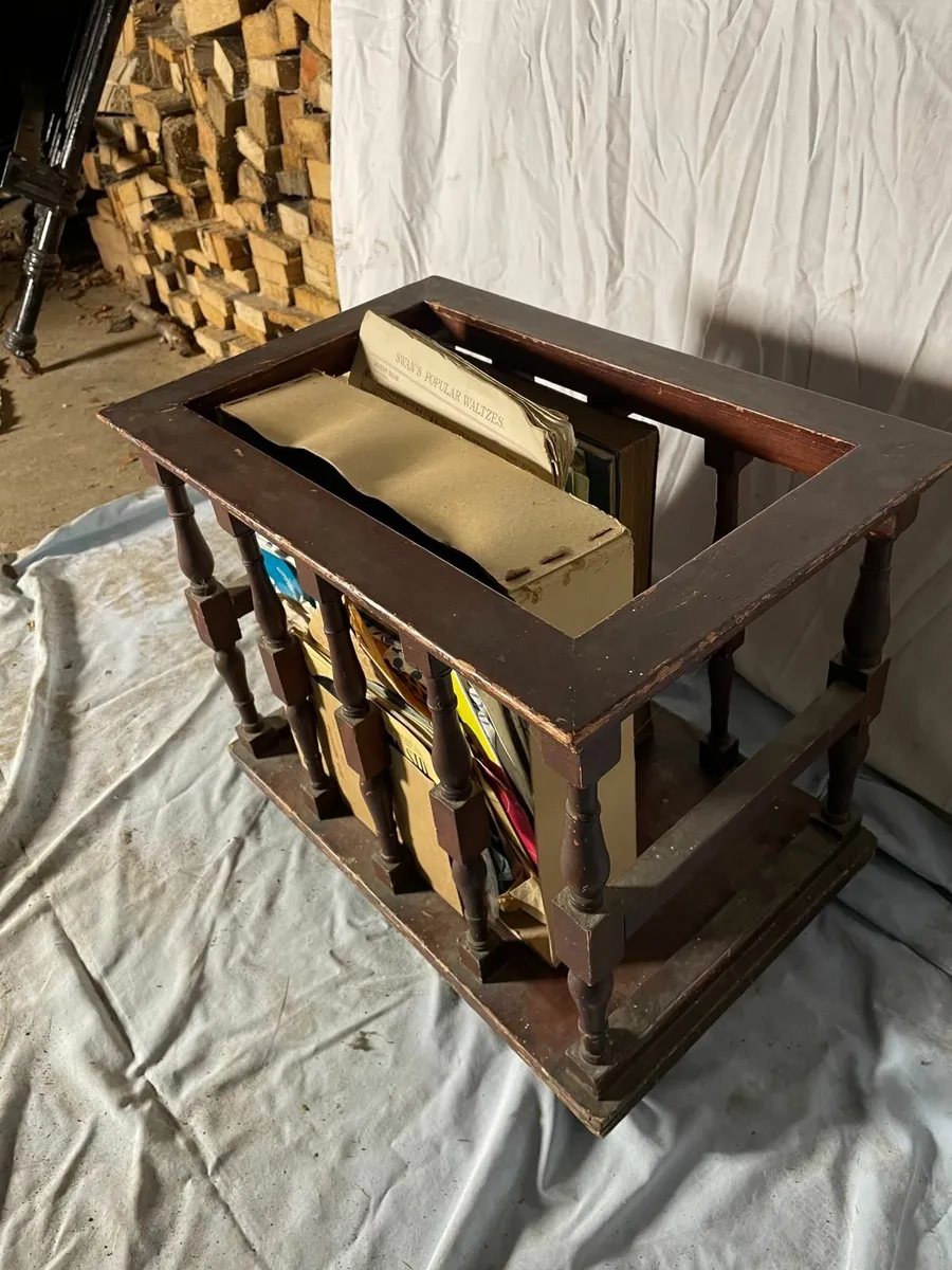 Vintage Wooden Record / Magazine Rack - Image 2
