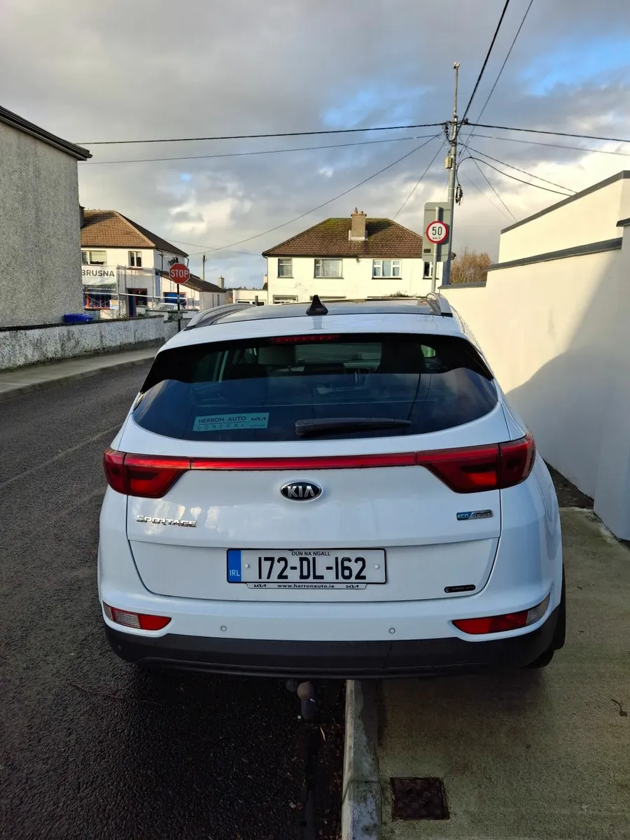 Kia Sportage 2017 - Image 2
