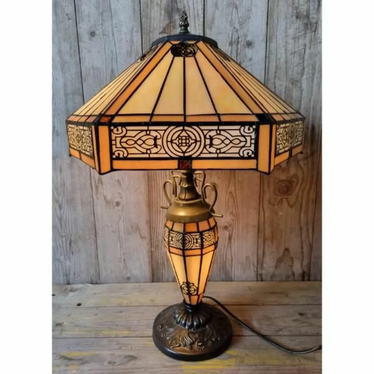 Tiffany Styled Light – Style 14 – H360 - Image 1