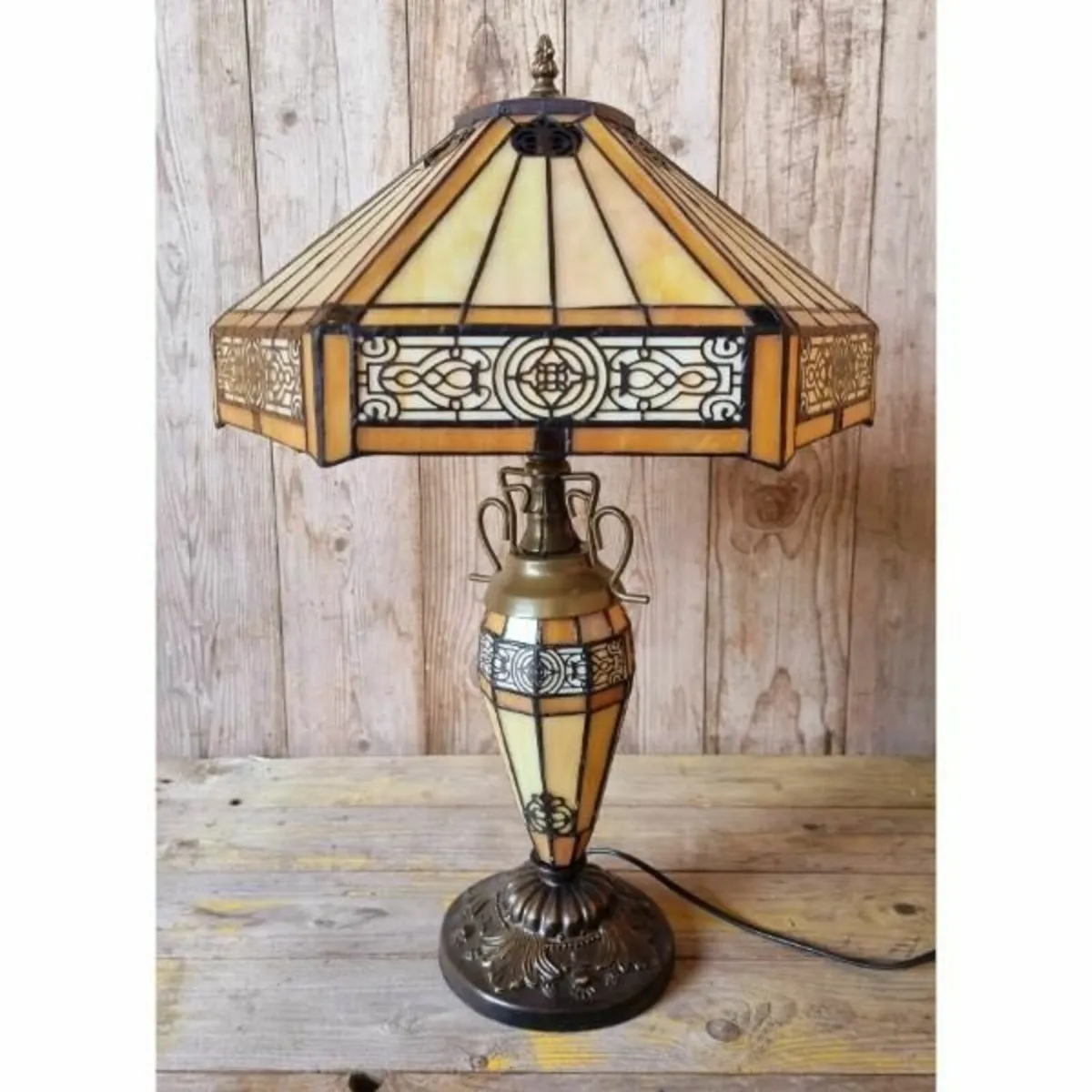 Tiffany Styled Light – Style 14 – H360 - Image 2