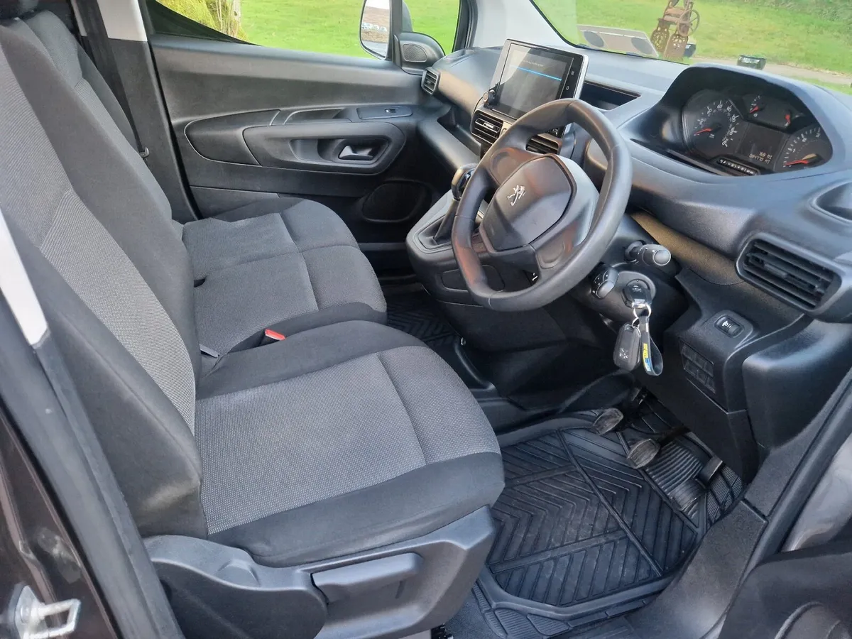Peugeot Partner 2021 - Image 2