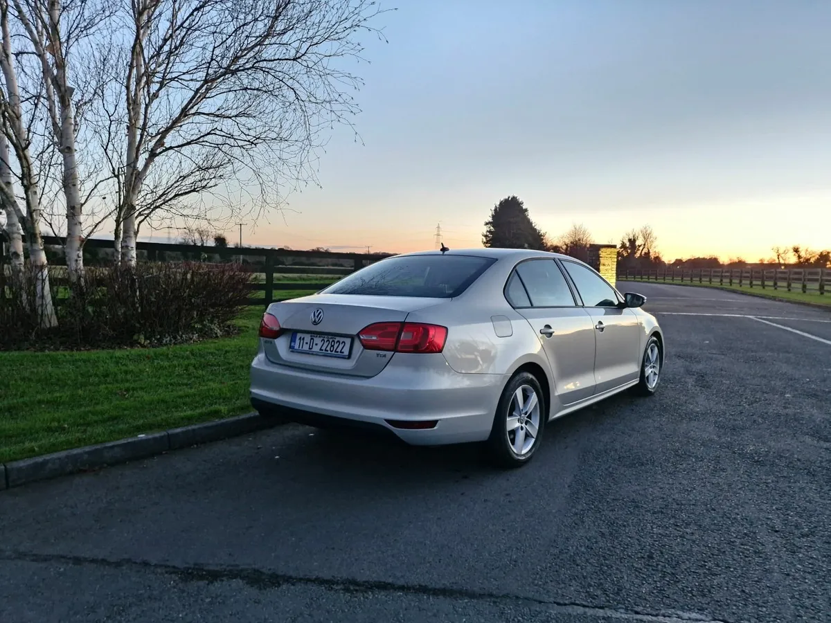Volkswagen Jetta Diesel (NCT TESTED AND TAXED)!!! - Image 3