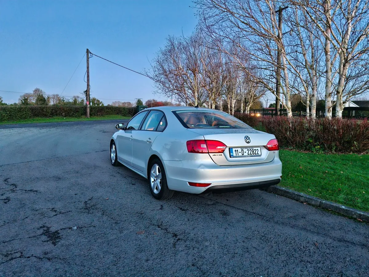 Volkswagen Jetta Diesel (NCT TESTED AND TAXED)!!! - Image 4