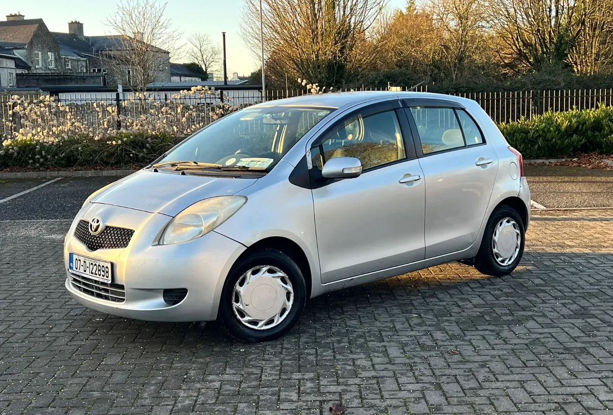 Toyota Yaris 2007 Automatic 1.0Petrol new nct 7/26 - Image 1